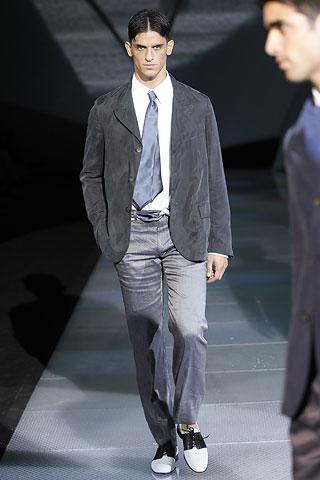 Giorgio Armani / - 2009